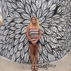 Meet your Posher, Joanna